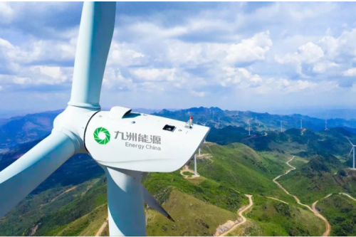 感党恩、听党话、跟党走，，，，，，，发挥更多民企优势以实际行动为推动经济社会高质量发展贡献力量 